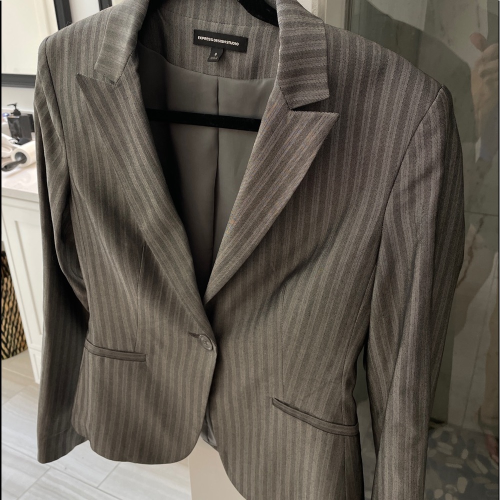 Women’s suit jacket
